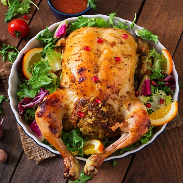 طريقة عمل الدجاج المحشي