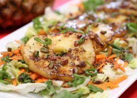 طريقة عمل سلطة الأناناس المشوي