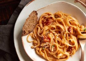 طريقة عمل باستا بالطماطم المجففة