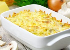 طريقة عمل صينية البطاطس بالخضار