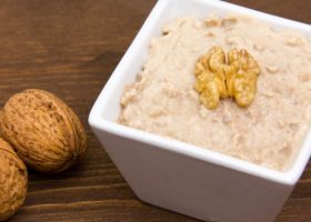 طريقة عمل صوص الجوز