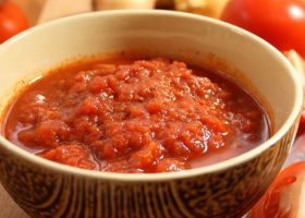 طريقة عمل صلصة الدقوس السعودي