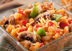 طريقة عمل طاجن المكرونة بالدجاج