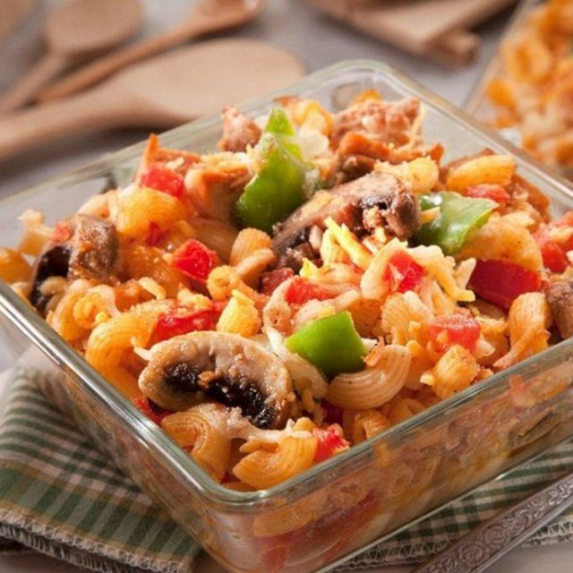 طريقة عمل طاجن المكرونة بالدجاج