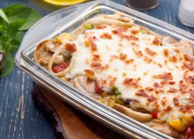 طريقة عمل طاجن سي فود بالكريمة