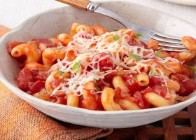 طريقة عمل باستا بومودورو