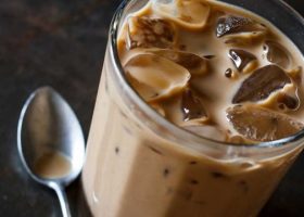 طريقة عمل لاتيه القهوة البارد