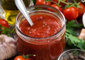 طريقة عمل صلصة الفتة