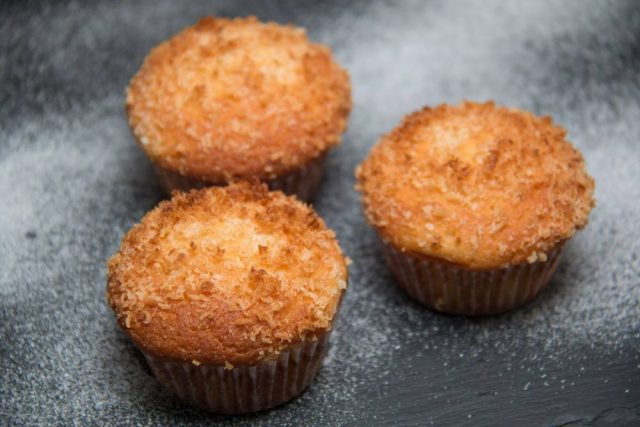 طريقة عمل كب كيك جوز الهند