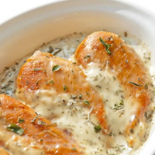 طريقة عمل ستيك دجاج بالكريمة والثوم