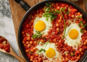 طريقة عمل شكشوكة بالحمص