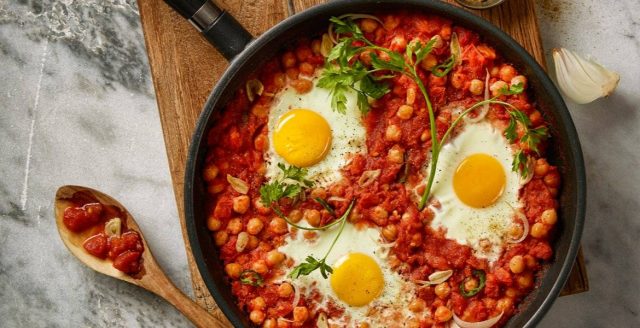 طريقة عمل شكشوكة بالحمص
