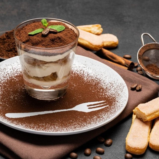 طريقة عمل حلى التيراميسو بالكاسات