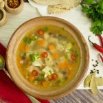 طريقة عمل شوربة القمح بالدجاج