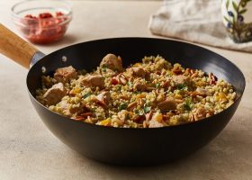 طريقة عمل فريكة الدجاج بالتين والمشمش المجفف