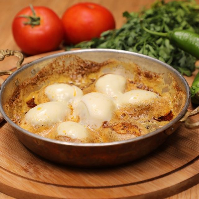 طريقة عمل بيض مدحرج تركي