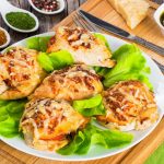طريقة عمل دجاج مشوي مع البيستو والجبن