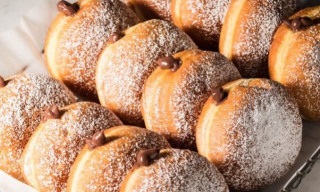 طريقة عمل الدونات الإيطالي بحشو النوتيلا