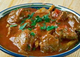 طريقة عمل كمونية اللحمة