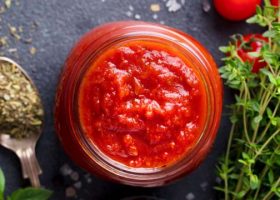 طريقة عمل صلصة الباستا الايطالية