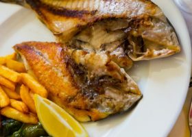 طريقة عمل سمك دنيس مقلي