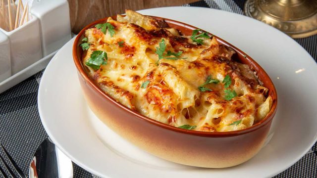 طريقة عمل طاجن مكرونة بالدجاج