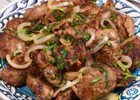 طريقة عمل مقلقل الكبدة واللحم