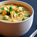 طريقة عمل شوربة البطاطس بالذرة