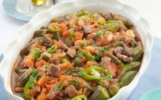 طريقة عمل صينية البامية باللحم