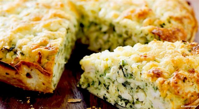 طريقة عمل فطيرة الدجاج والسبانخ