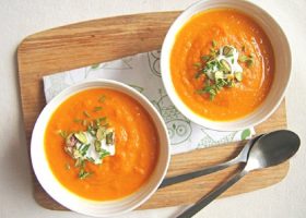 طريقة عمل شوربة الجزر والبرتقال