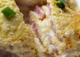 طريقة عمل أومليت بالتيركي والجبن