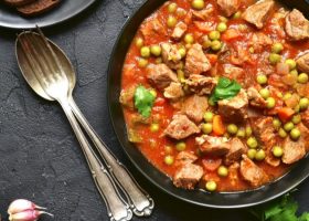 طريقة عمل ايدام البازيلا والجزر باللحم