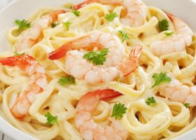 طريقة عمل فيتوشيني الفريدو بالروبيان