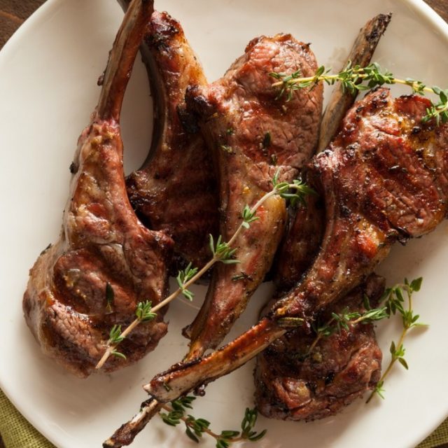 طريقة عمل الريش الضاني في الفرن