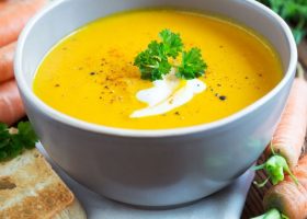 طريقة عمل شوربة الجزر بالكاري