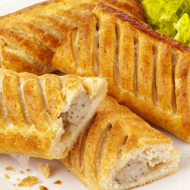 طريقة عمل فطائر البف باستري بالدجاج