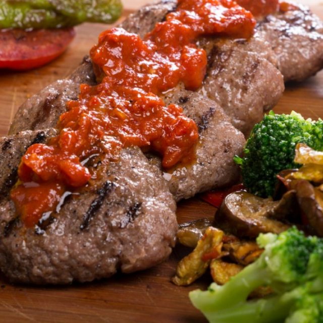 طريقة عمل كفتة اللحم التركية