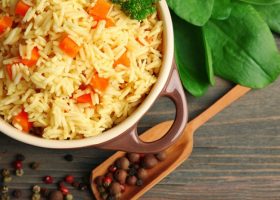 طريقة عمل الأرز بالجزر