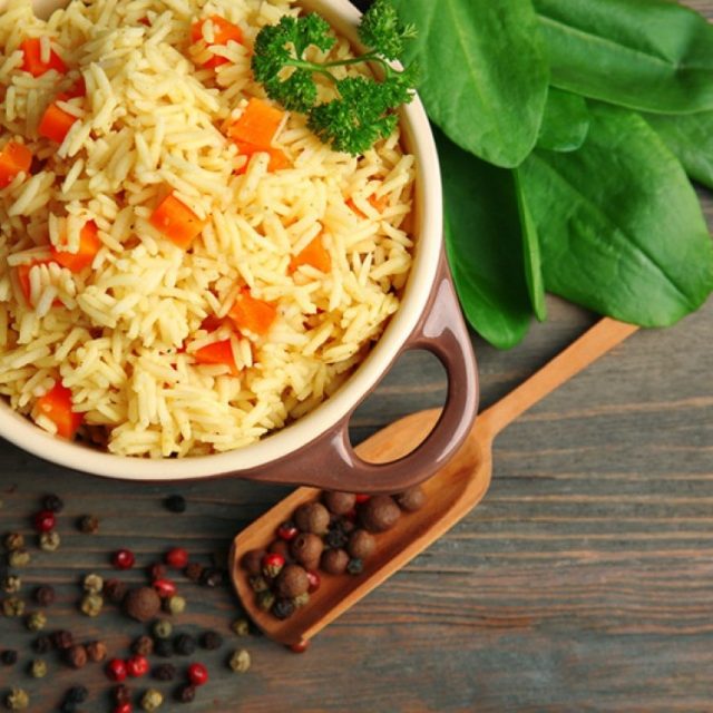 طريقة عمل الأرز بالجزر