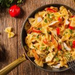 طريقة عمل مكرونة بولينيز بالدجاج