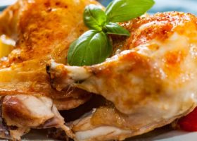 طريقة عمل صينية الدجاج بالزبادي