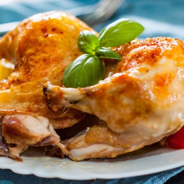 طريقة عمل صينية الدجاج بالزبادي