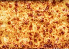 طريقة عمل صينية بطاطس بالتونه