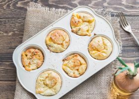 طريقة عمل كب كيك البطاطس والجبن