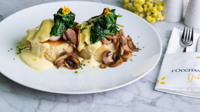 طريقة عمل سبانخ بالفطر