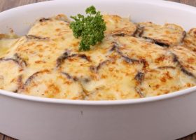 طريقة عمل غراتان باذنجان بالجبن