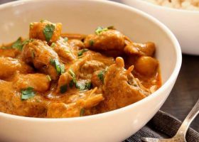 طريقة عمل إيدام هندي بالدجاج والبطاطس