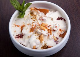 طريقة عمل فتة الباذنجان باللبن