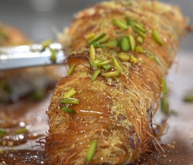 طريقة عمل كنافة الموز